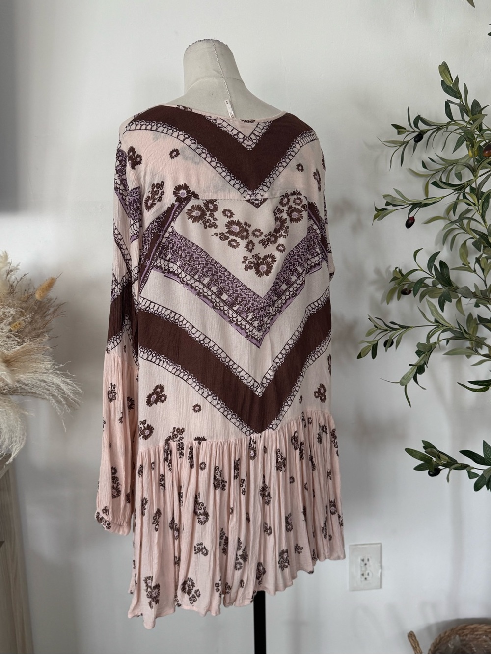 Free People Pink Brown Floral Boho Tunic Mini Dress Size M Oversized - Picture 4 of 6